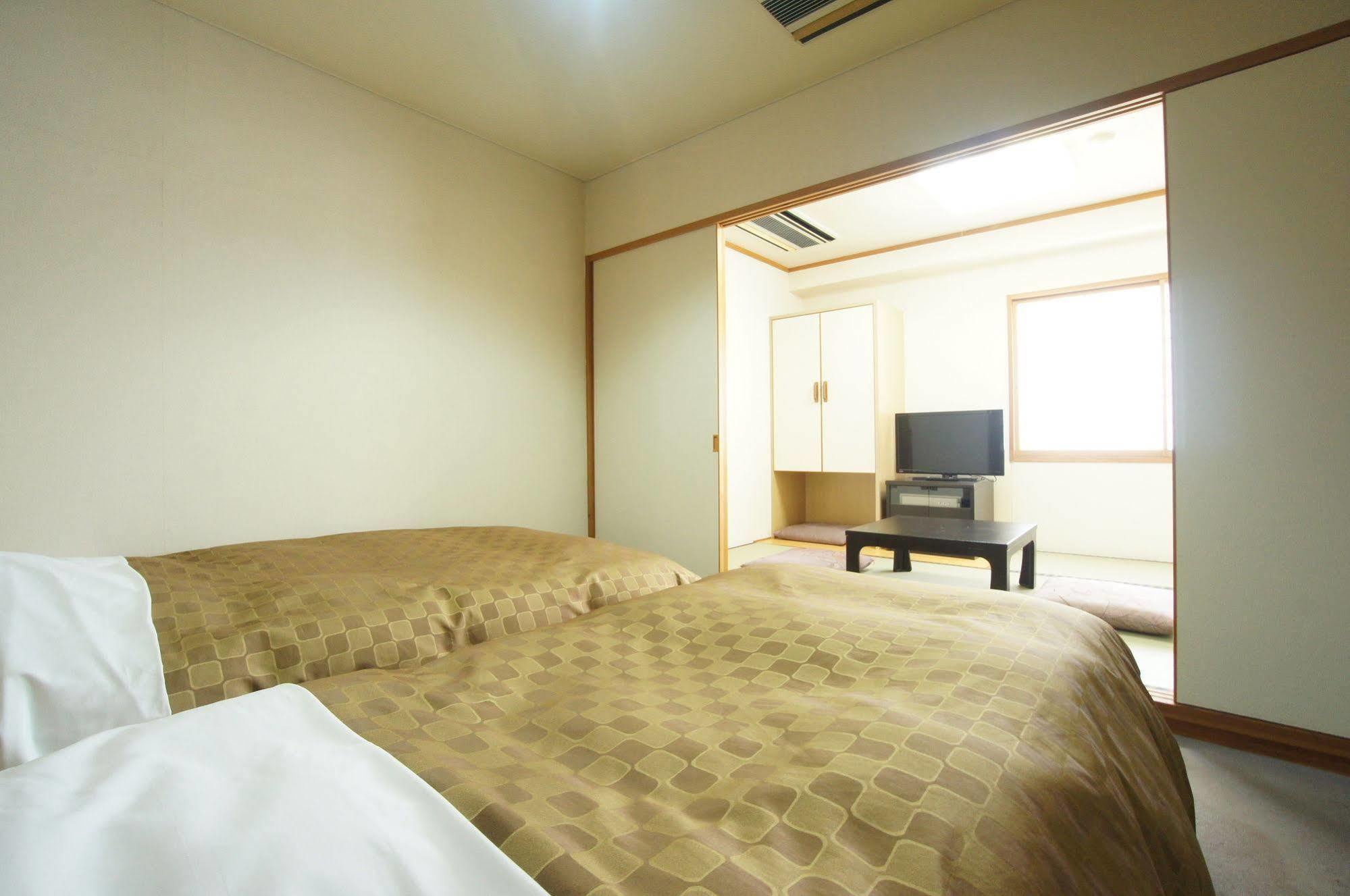 ロイヤルイン水戸-旧ホテルトレンド水戸- Mito (Ibaraki) Exterior foto